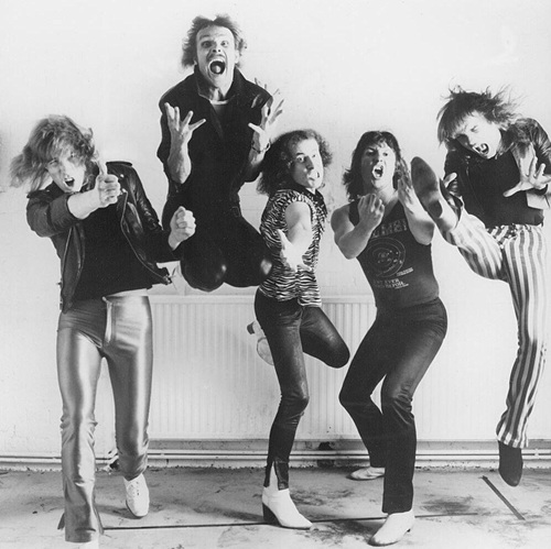 Herman Rarebell avec Scorpions en 1984